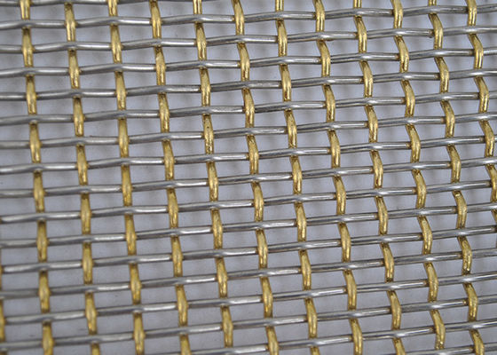 Silver SS Double Crimped Wire Mesh For Sieving Ore Sturdy Structure With 304 Material